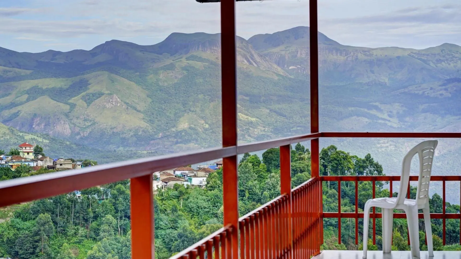 *** Hotel Oyo Flagship Lulu Home Munnar India